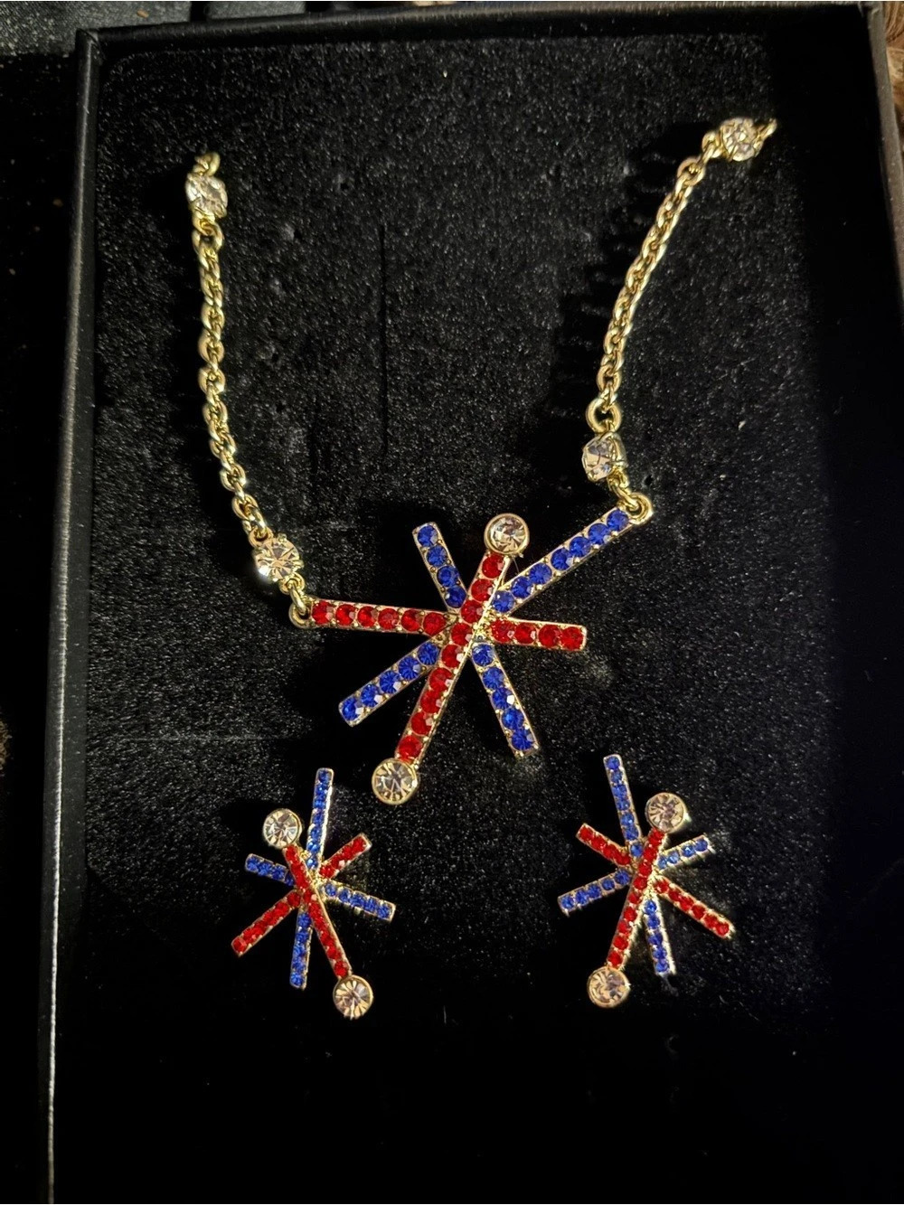 Heidi Daus Crystal Necklace & Earrings Set in Gold Like New